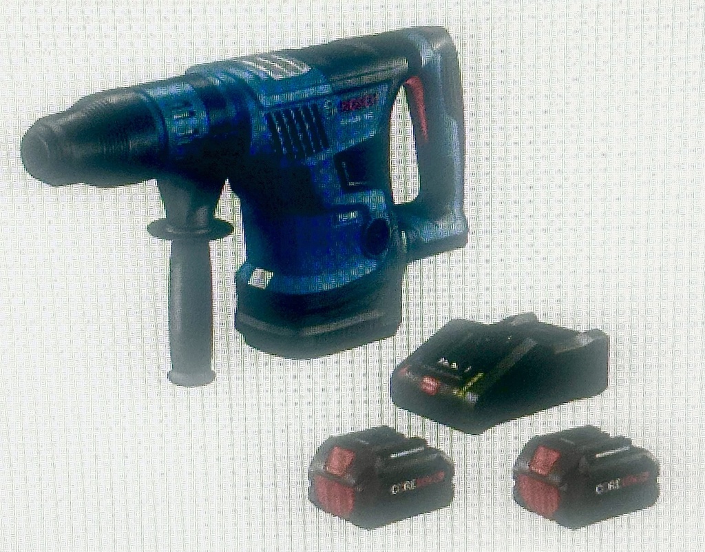 Bosch SDS Max Rotary Hammer 18V 1-9/16 w 2 8AH Batteries and Charger